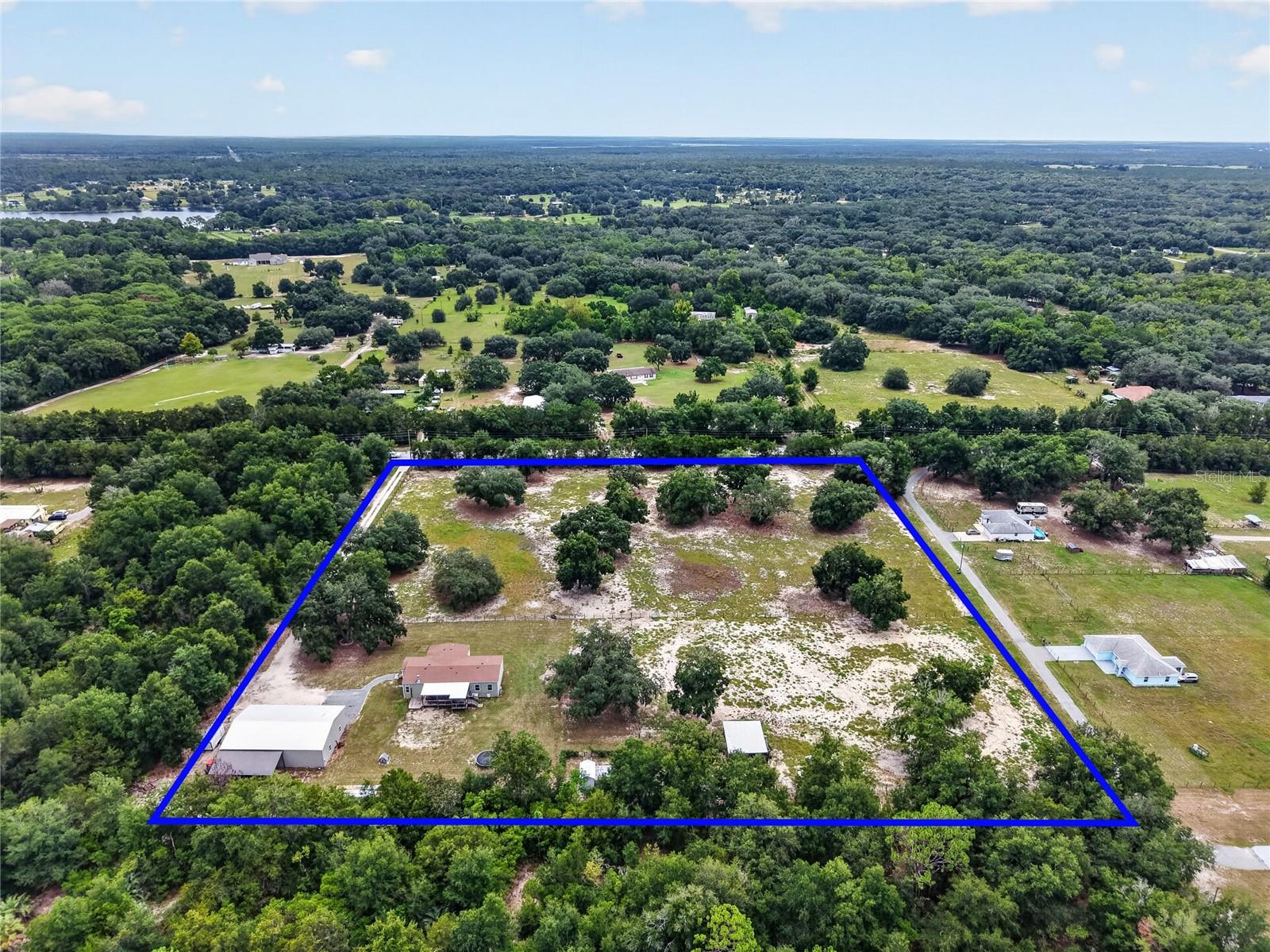 47th image of 10648 Se Hwy 464c, Ocklawaha, FL 32179 | MLS# OM731155