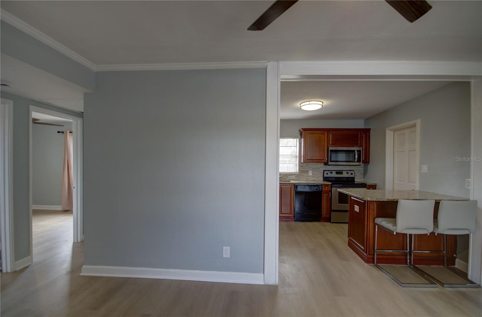 3rd image of 820 86Th Ave N, St Petersburg, FL 33702 | MLS# TB8542879