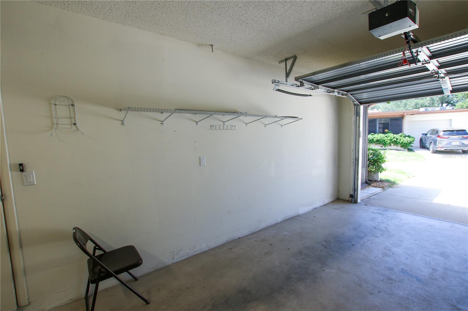 2nd image of 2360 Shelly Dr, PALM HARBOR, FL 34684