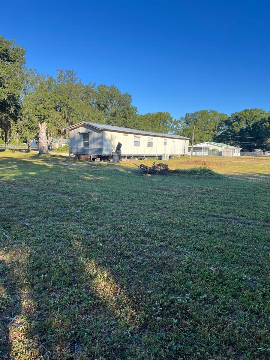 3rd image of 4015 Shady Oak Dr E, Lakeland, FL 33809 | MLS# O6436961