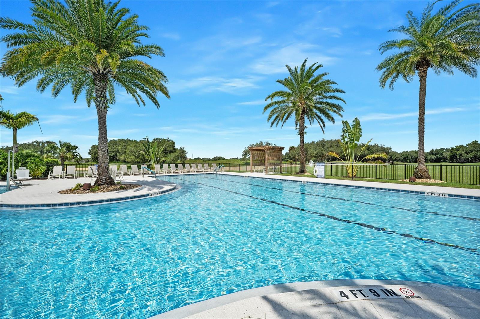 Photo 3 of Single family home for sale at 7748 Four Seasons Blvd, Kissimmee, FL 34747 | MLS# V4950940 | Listing updated on 2026-09-02