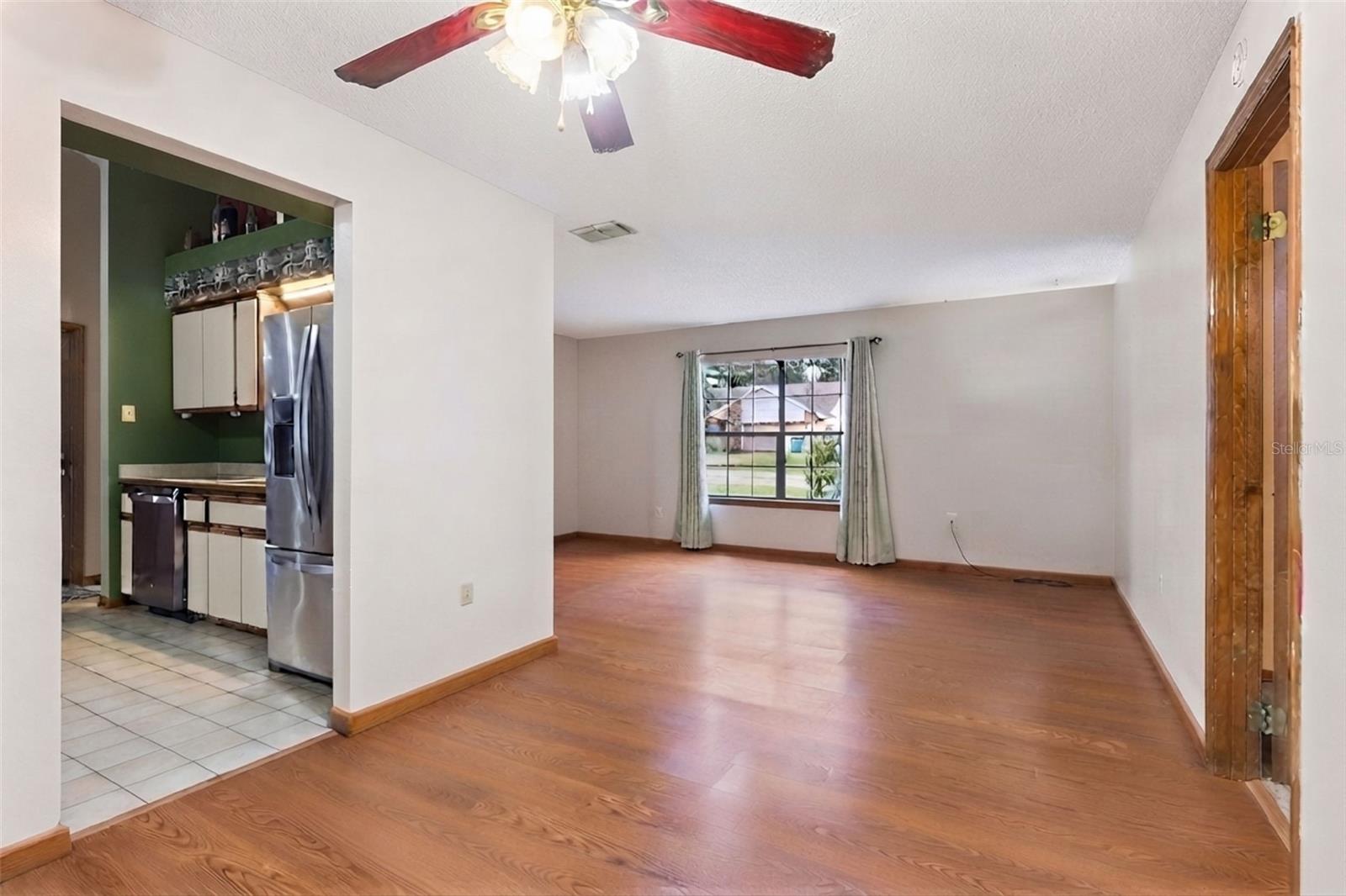 5th image of 217 Harbor Dr, Winter Garden, FL 34787 | MLS# O6437038