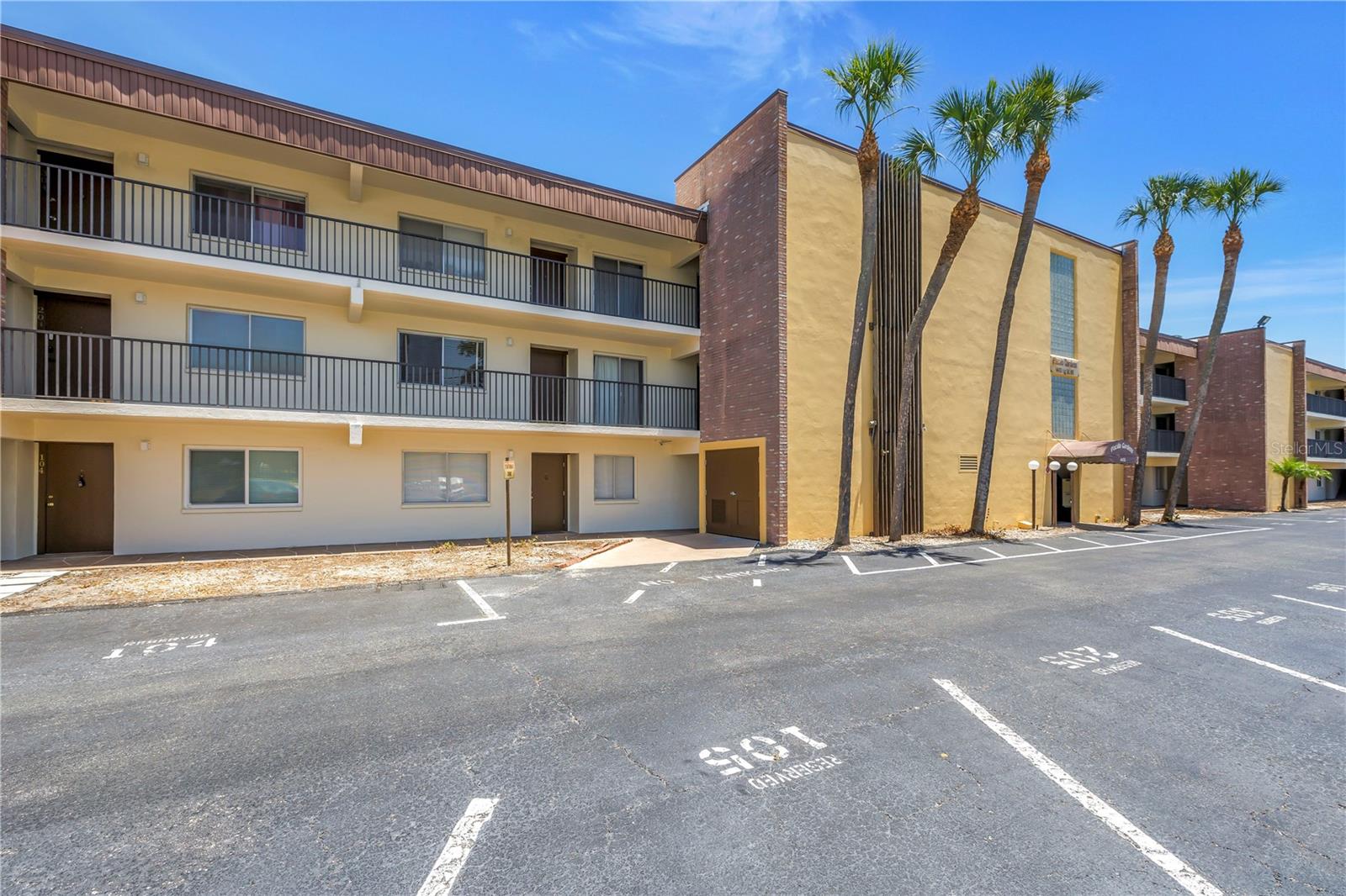 Photo 40 of Condo for sale at 4435 1st Street Ne #305, Saint Petersburg, FL 33703 | MLS# TB8543045 | Listing updated on 2026-09-06