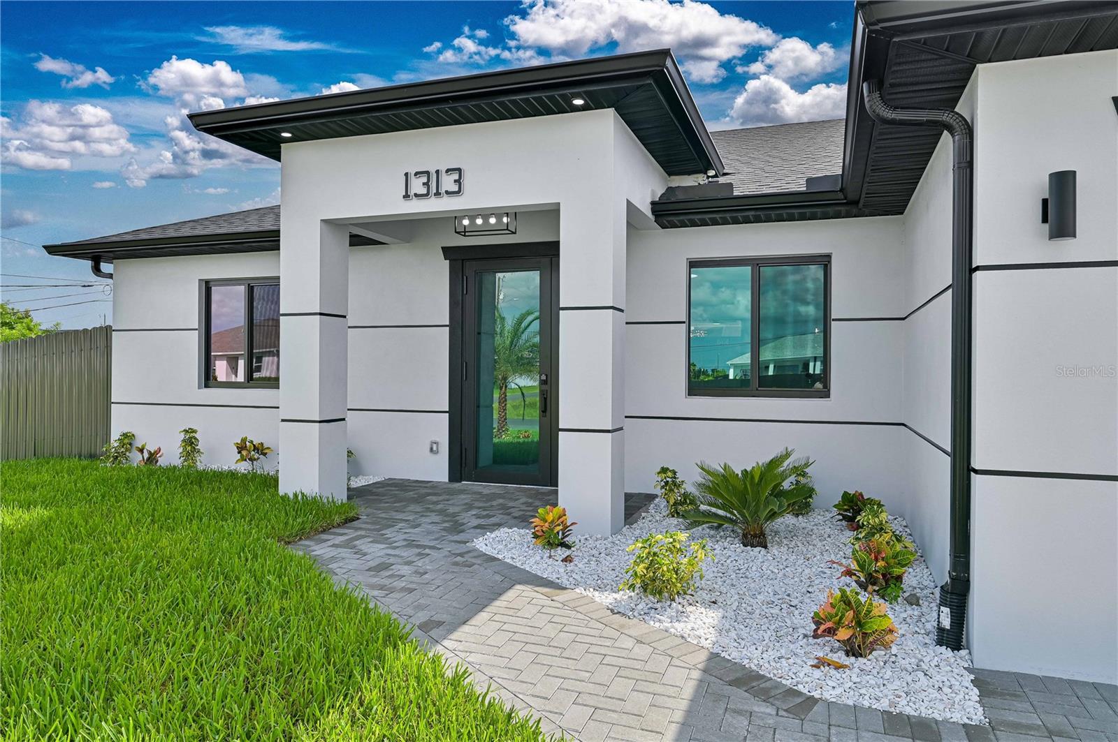3rd image of 1313 Ne 7Th Ave, Cape Coral, FL 33909 | MLS# TB8543113