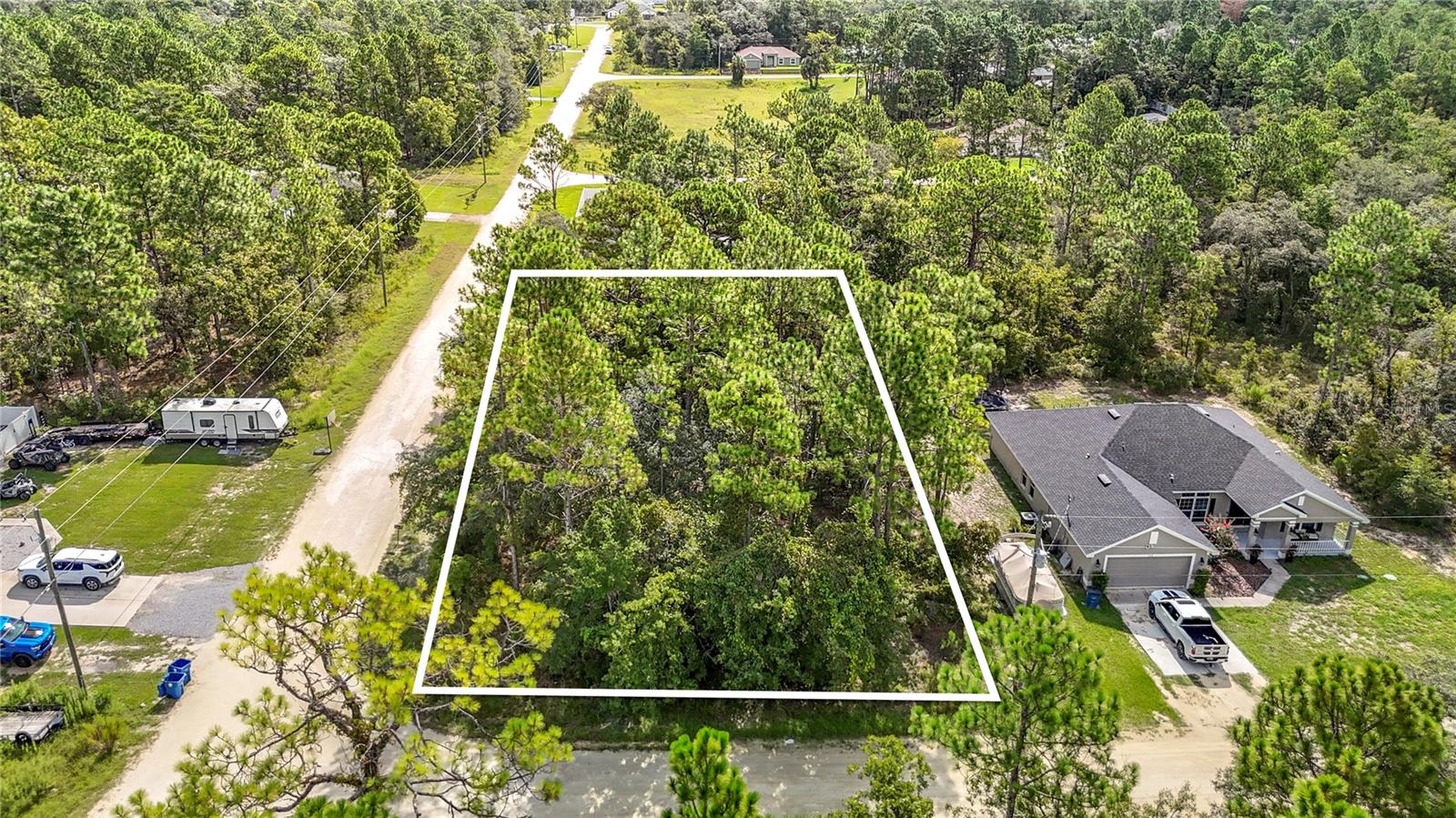 Photo 2 of Land for sale at 13542 Robin Ave, Weeki Wachee, FL 34614 | MLS# W7888999 | Listing updated on 2026-09-02
