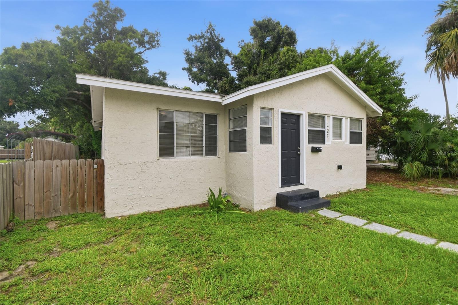 4th image of 1743 30th Street S, Saint Petersburg, FL 33712 | MLS# O6437345