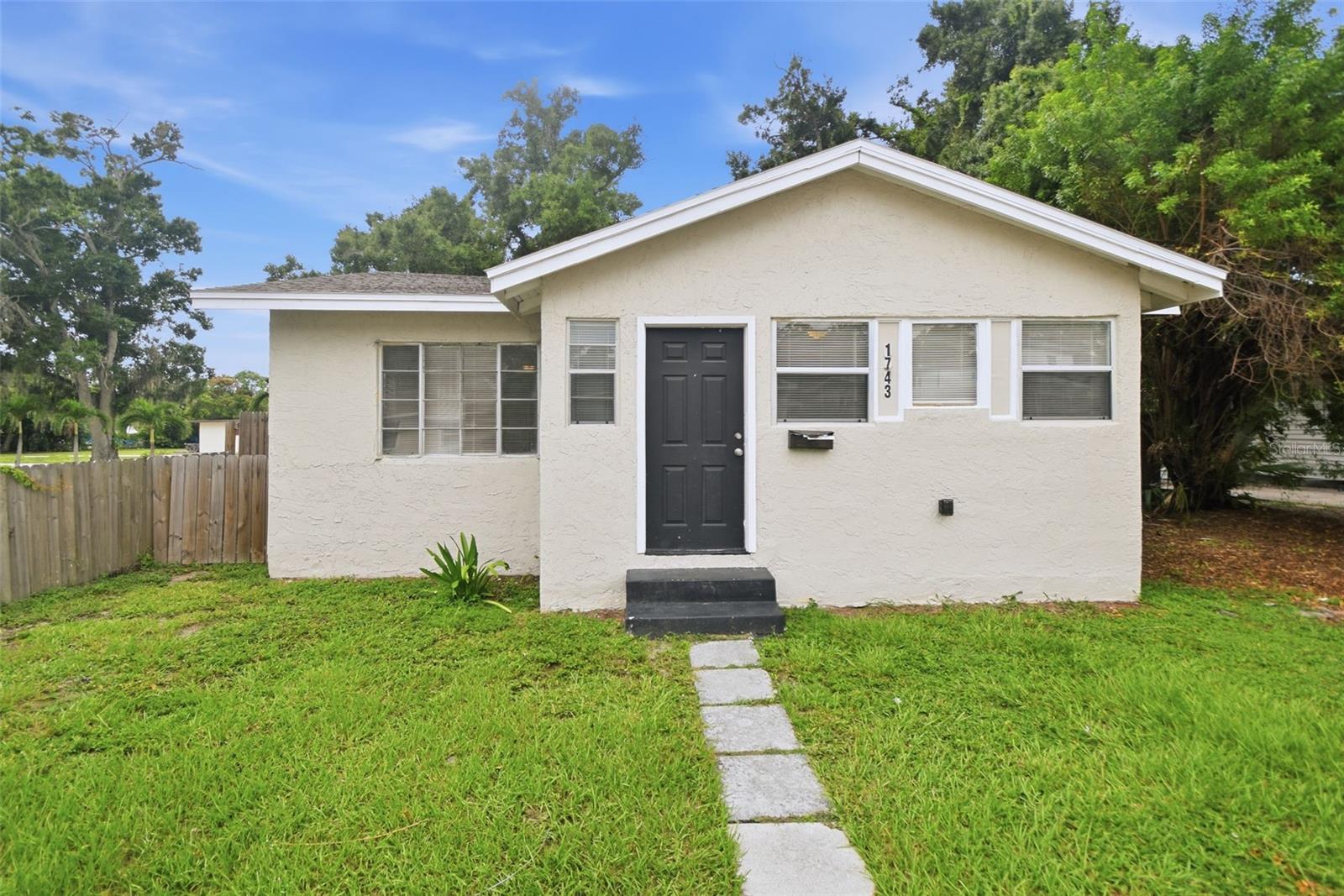 5th image of 1743 30th Street S, Saint Petersburg, FL 33712 | MLS# O6437345