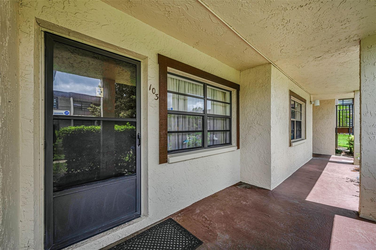 4th image of 2400 Winding Crk Blvd #17-103, Clearwater, FL 33761 | MLS# TB8543442