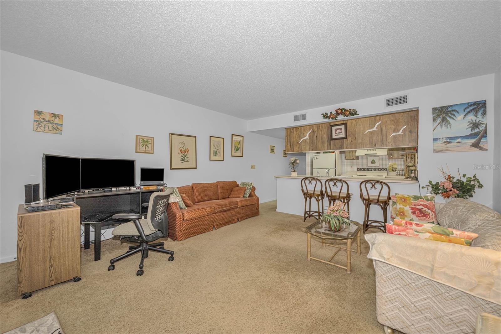 5th image of 2400 Winding Crk Blvd #17-103, Clearwater, FL 33761 | MLS# TB8543442