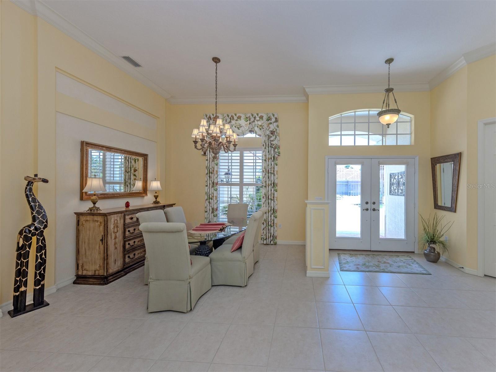 Photo 5 of Single family home for sale at 331 Otter Crk Dr, Venice, FL 34292 | MLS# N6145530 | Listing updated on 2026-09-02
