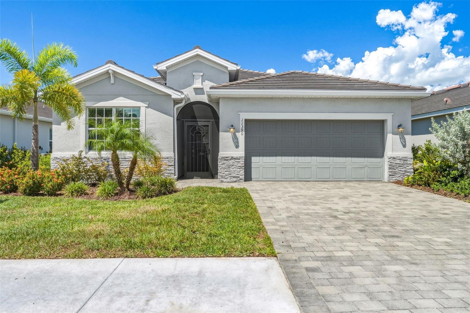 Photo 1 of Single family home for sale at 11390 Burgundy Dr, Venice, FL 34293 | MLS# N6145531 | Listing updated on 2026-09-02