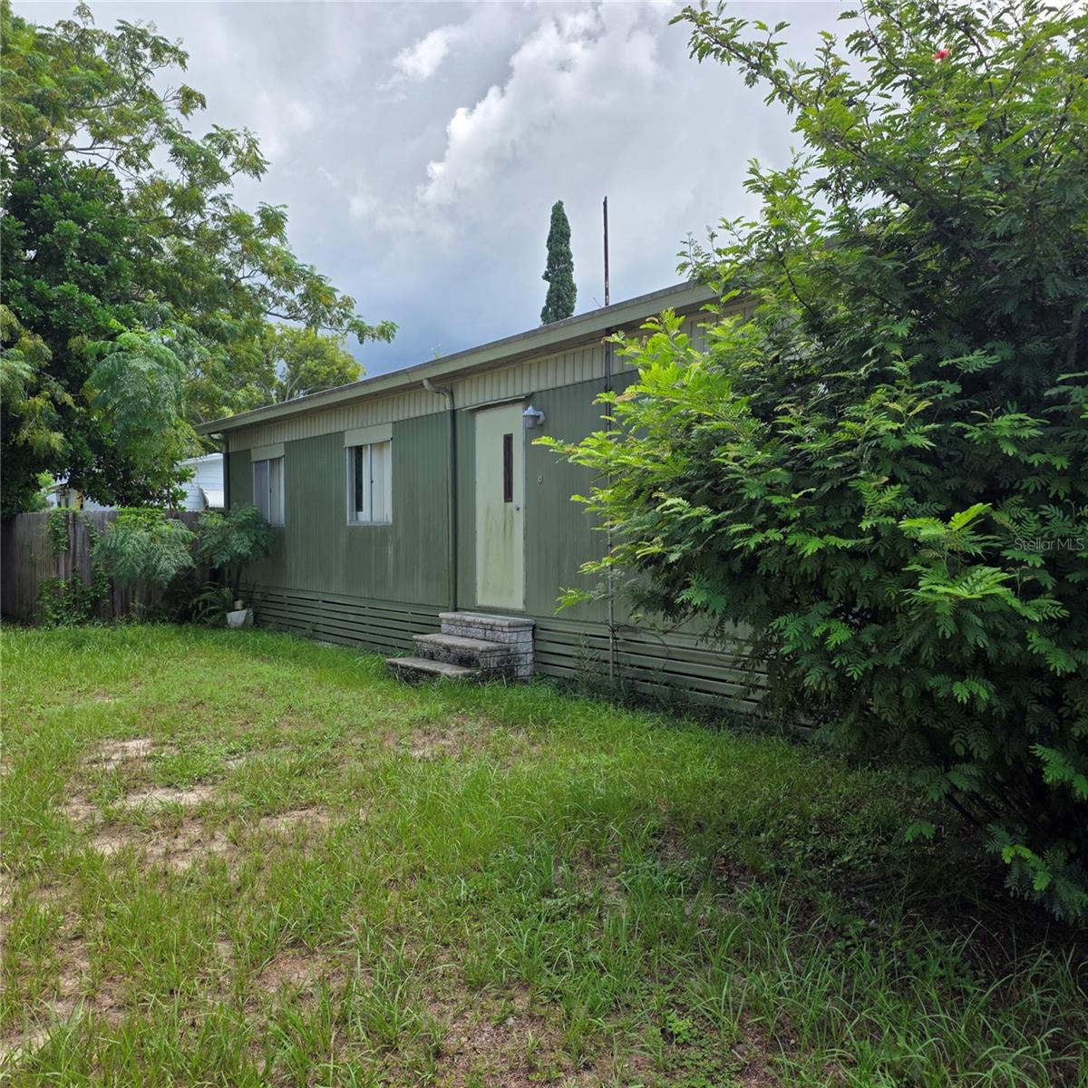 Photo 2 of Manufactured home for sale at 4122 Cardoon Dr, New Port Richey, FL 34653 | MLS# W7889017 | Listing updated on 2026-09-02