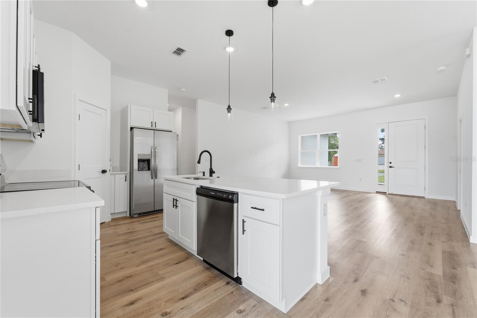 Photo 2 of Single family home for sale at 308 Marion Oaks Crse, Ocala, FL 34473 | MLS# O6437552 | Listing updated on 2026-09-02