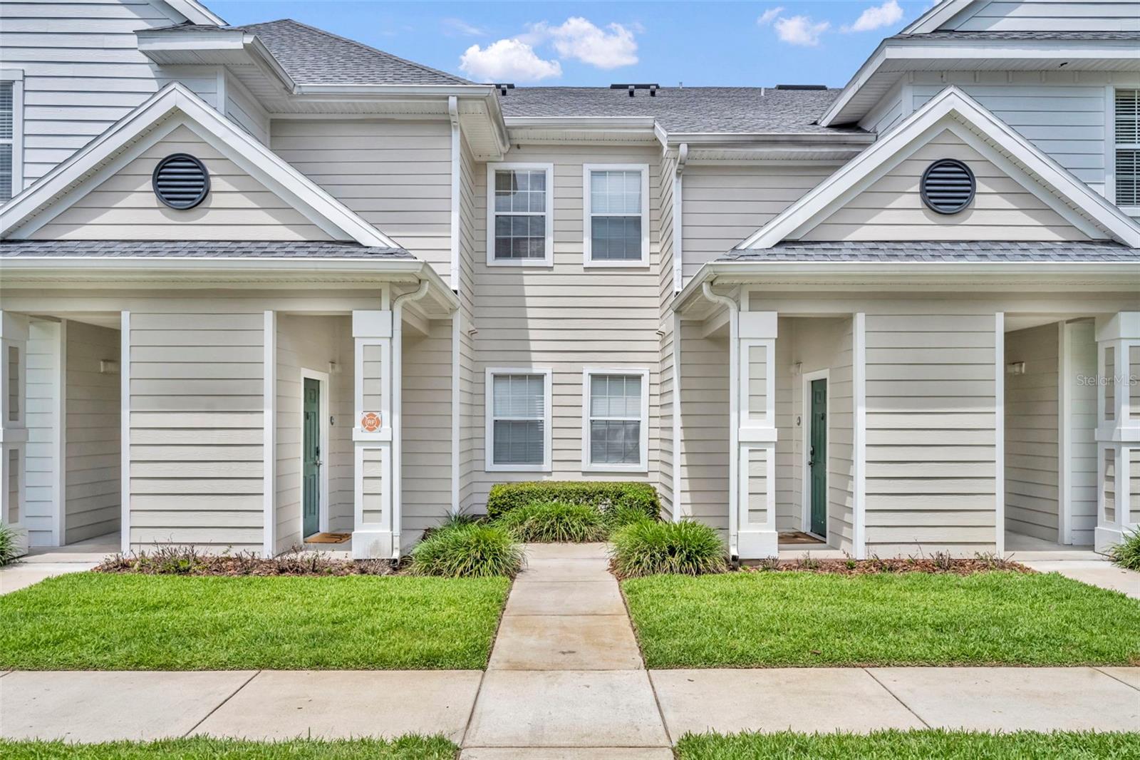 Photo 1 of Condo for sale at 200 Southern Pecan Cir #206, Winter Garden, FL 34787 | MLS# O6437594 | Listing updated on 2026-08-29