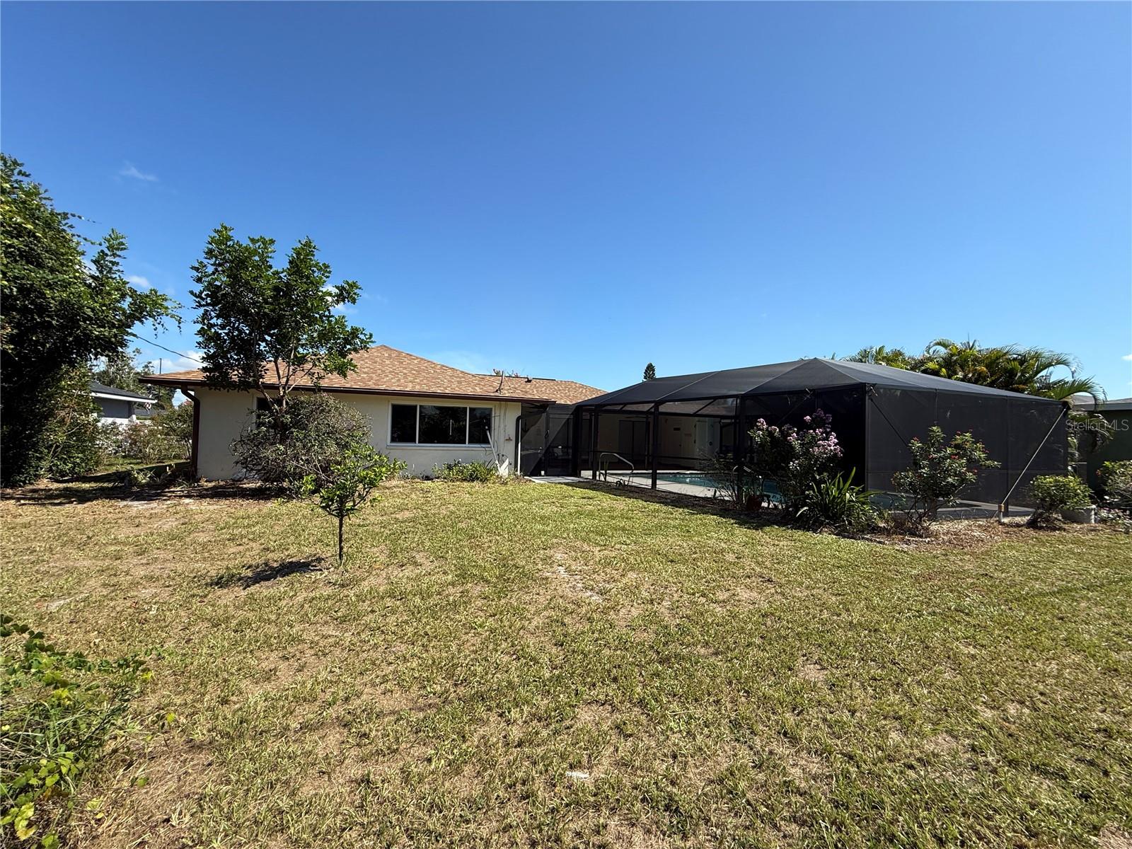 Photo 32 of Single family home for sale at 386 Pineview Dr, Venice, FL 34293 | MLS# N6145545 | Listing updated on 2026-09-02