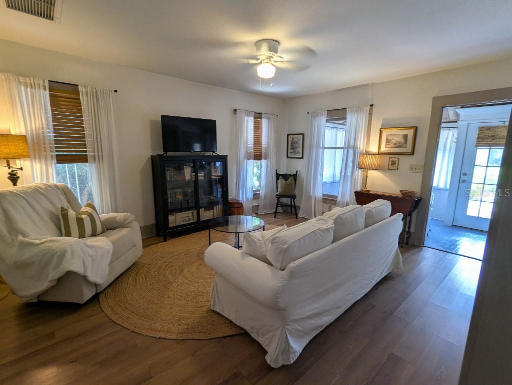 Photo 3 of Single family home for sale at 7427 Chapel Ave, New Port Richey, FL 34652 | MLS# TB8543765 | Listing updated on 2026-09-02