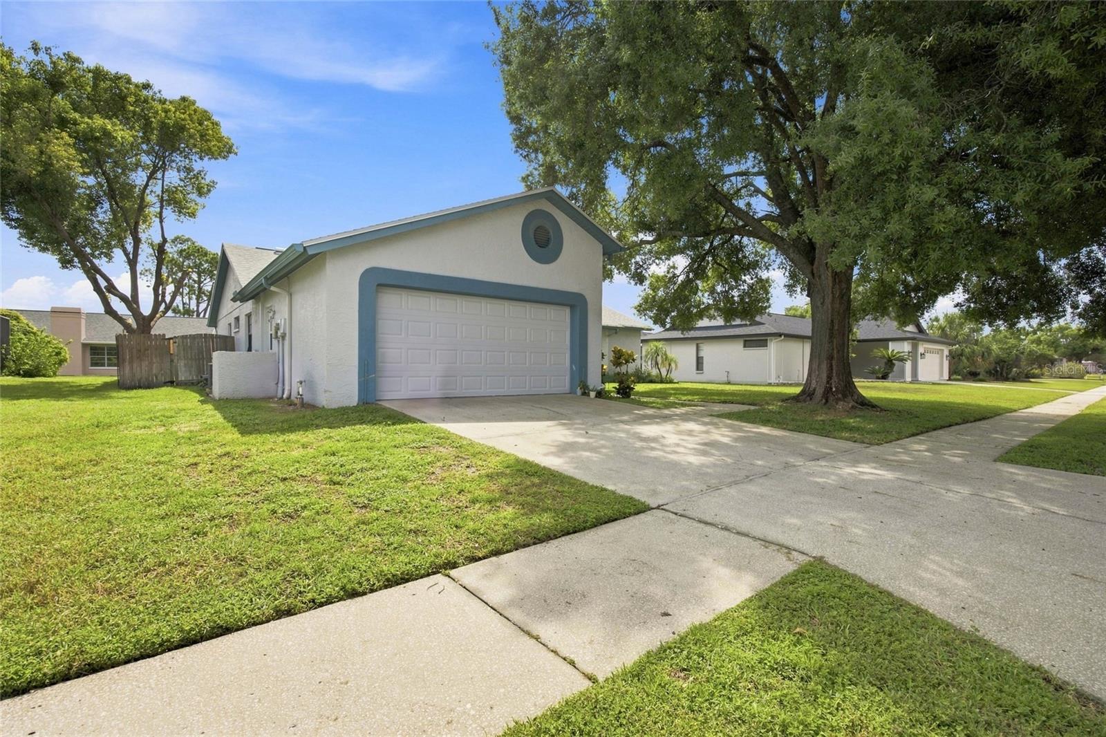 Photo 2 of Single family home for sale at 3810 Sarazen Dr, New Port Richey, FL 34655 | MLS# TB8543791 | Listing updated on 2026-09-02