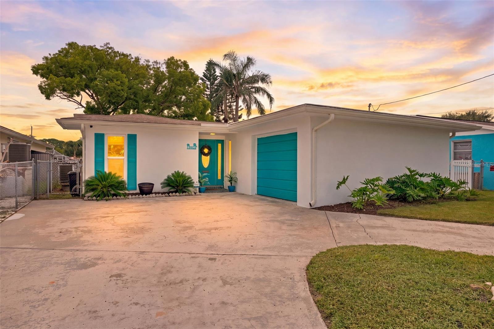 Photo 1 of Single family home for sale at 4920 Pelican Dr, New Port Richey, FL 34652 | MLS# W7889046 | Listing updated on 2026-09-01