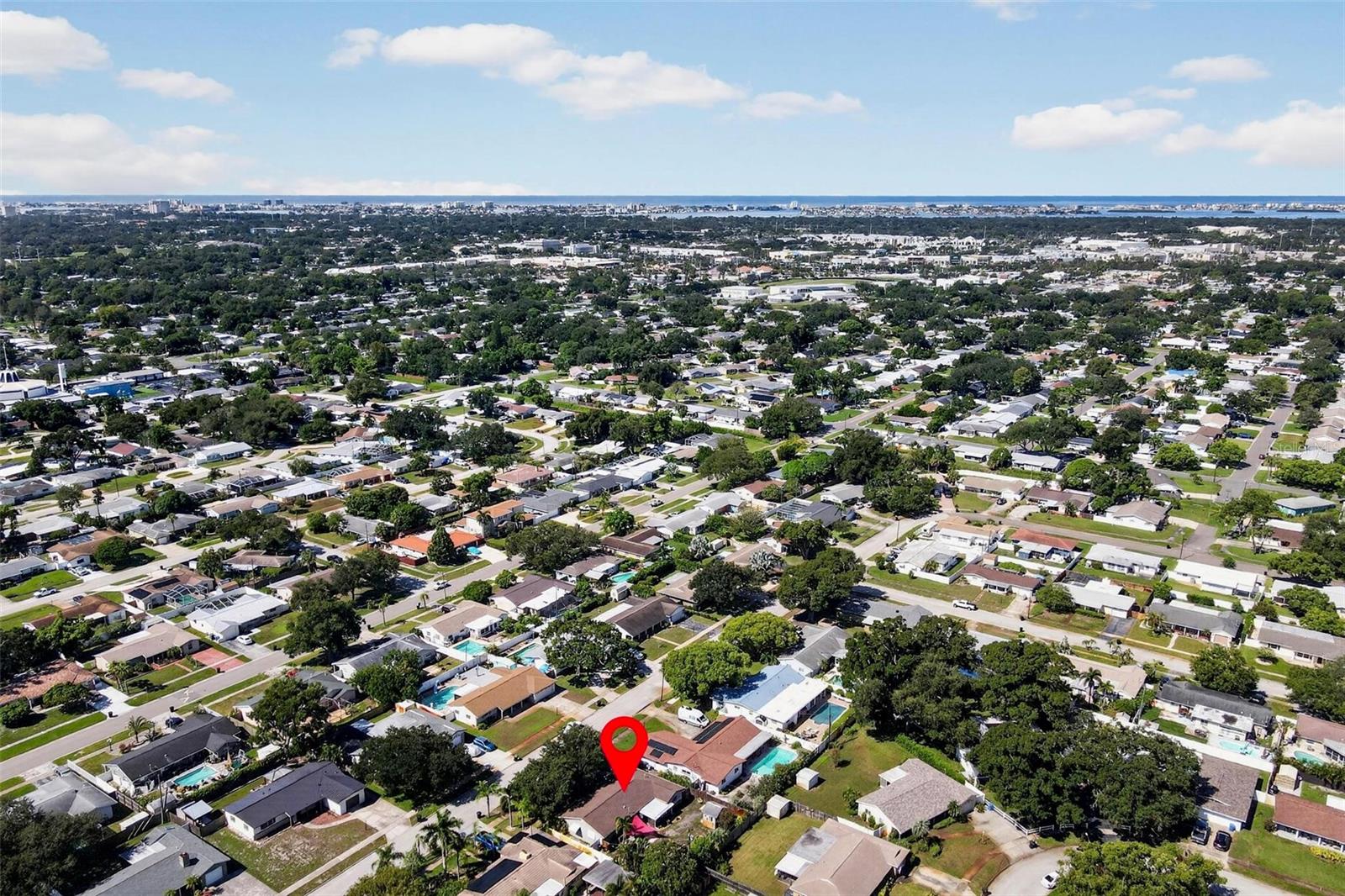 Photo 4 of Single family home for sale at 6069 27th Avenue N, Saint Petersburg, FL 33710 | MLS# TB8543886 | Listing updated on 2026-09-03