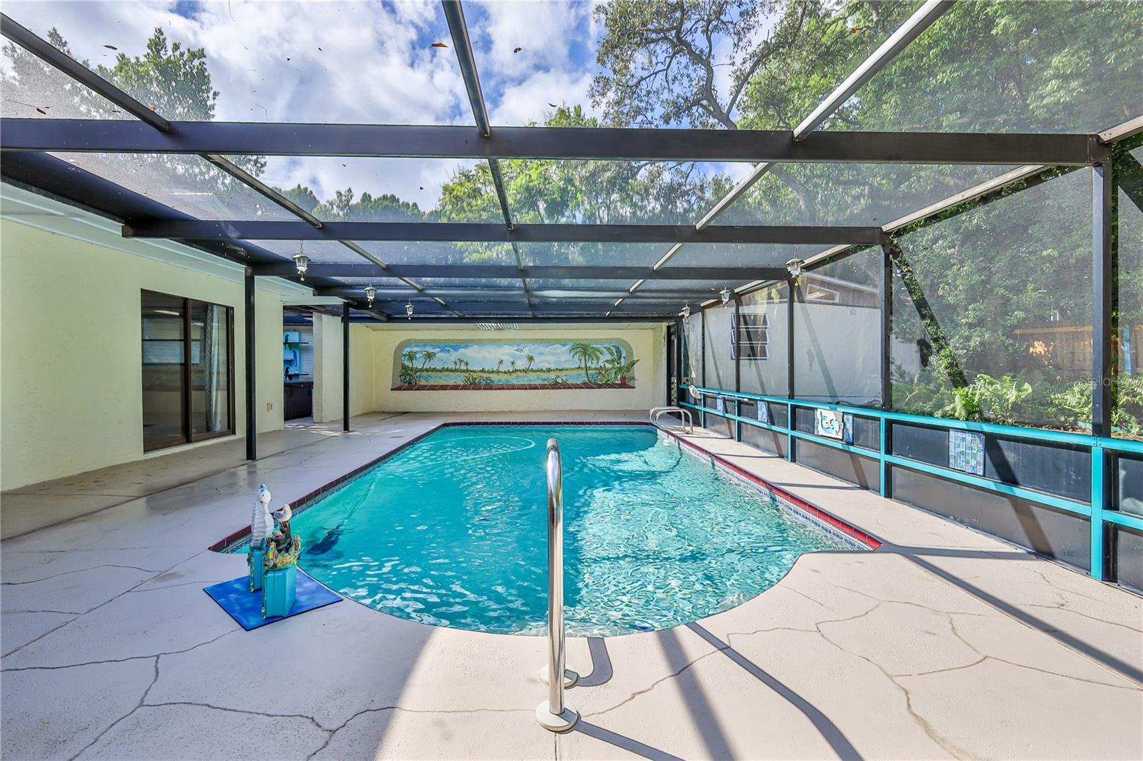 Photo 3 of Single family home for sale at 1411 Ivydale Rd, Spring Hill, FL 34606 | MLS# W7889061 | Listing updated on 2026-09-04