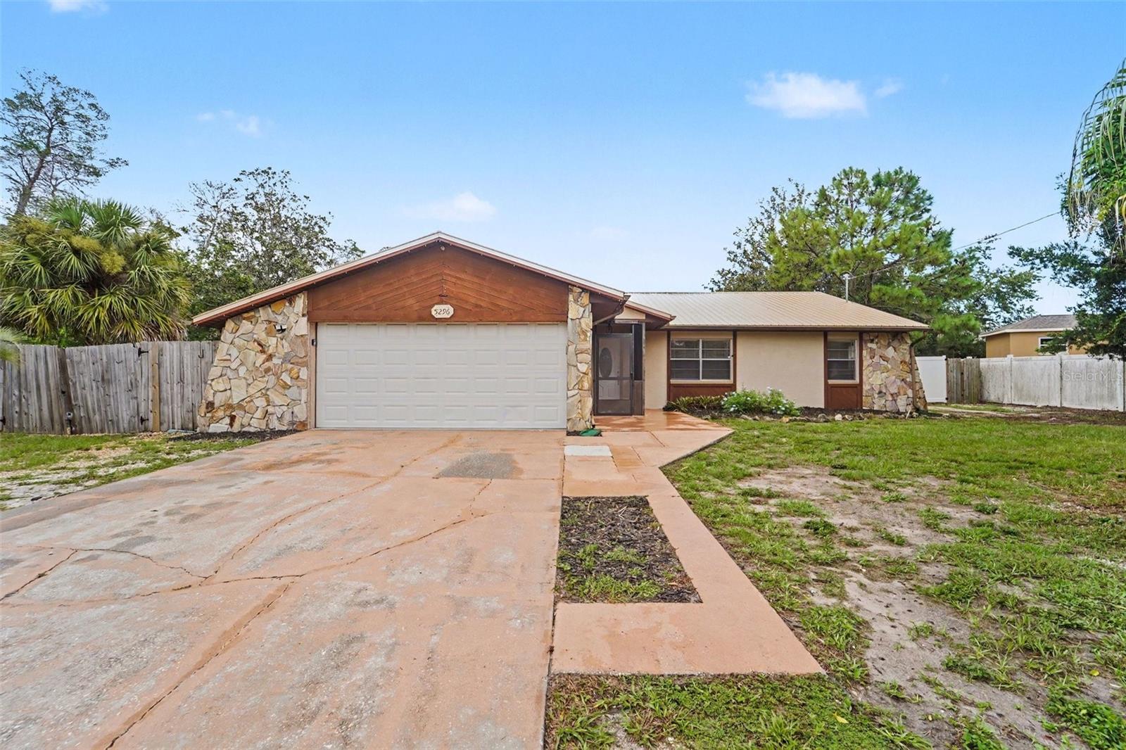 Photo 1 of Single family home for sale at 5296 Freeport Dr, Spring Hill, FL 34606 | MLS# O6437775 | Listing updated on 2026-09-02