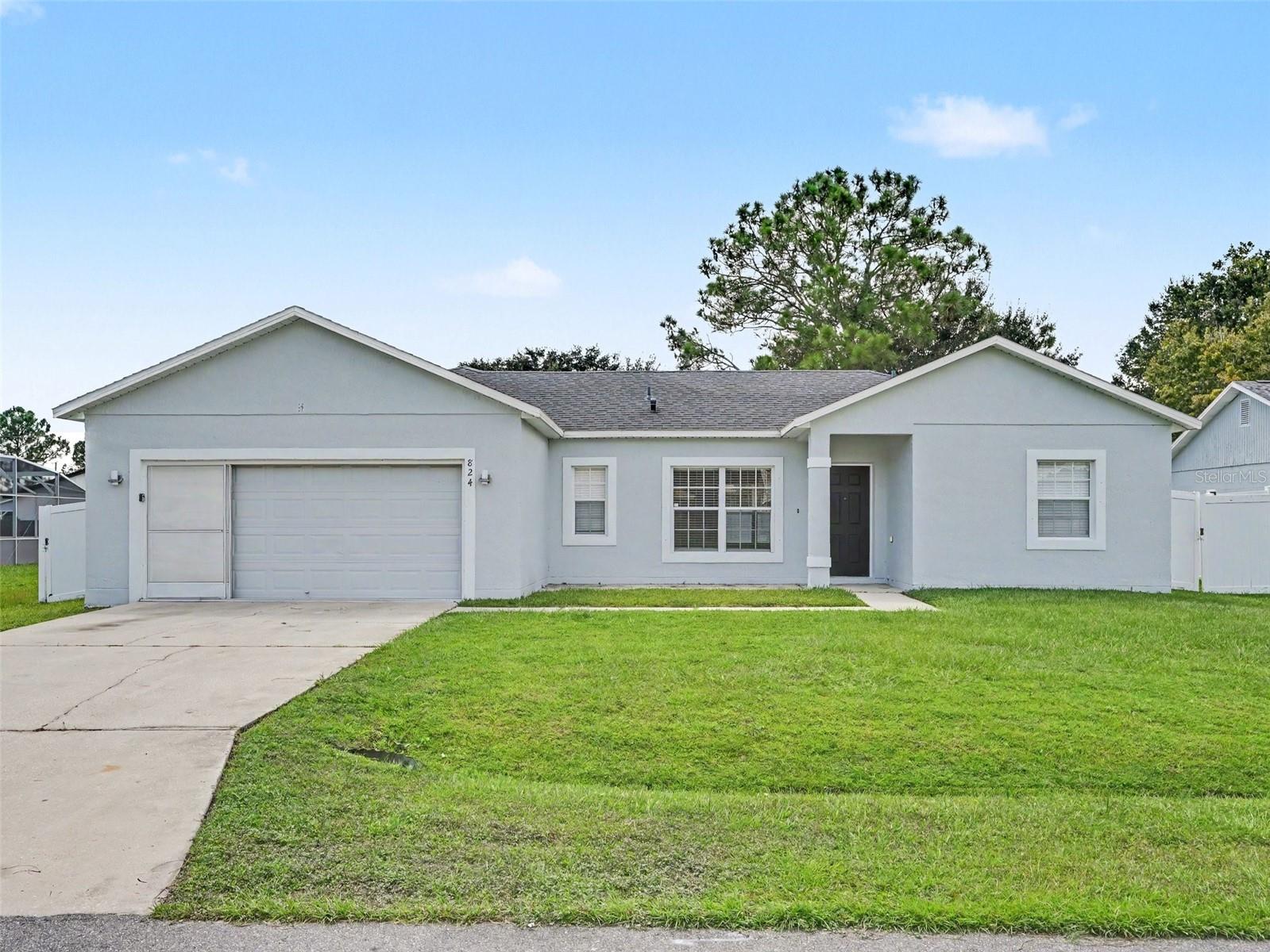 Photo 1 of Single family home for sale at 824 Palermo Ct, Kissimmee, FL 34758 | MLS# O6437777 | Listing updated on 2026-09-02