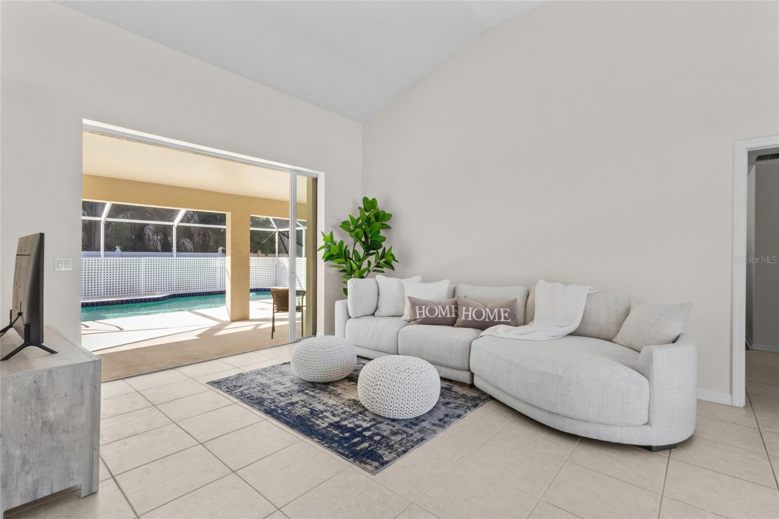 Photo 4 of Single family home for sale at 381 Foxglove Rd, Venice, FL 34293 | MLS# N6145568 | Listing updated on 2026-09-02