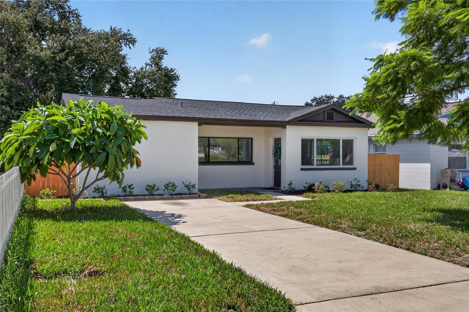 Photo 1 of Single family home for sale at 1234 17th Street N, Saint Petersburg, FL 33713 | MLS# TB8544176 | Listing updated on 2026-09-04