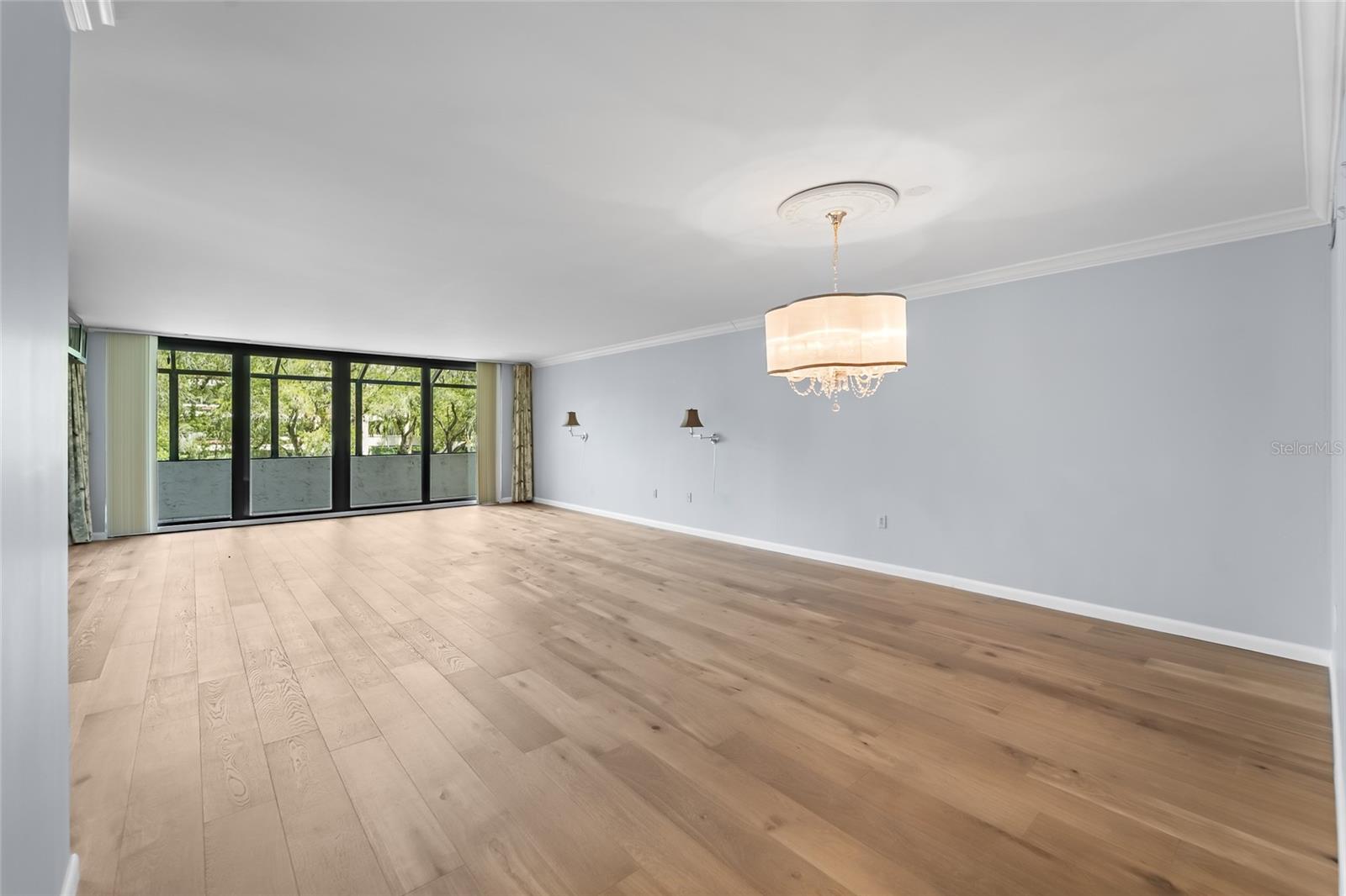 Listing Photo 5 - Condo for sale in building located at 6265 Midnight Pass Rd, Sarasota, FL 34242 - Unit #102