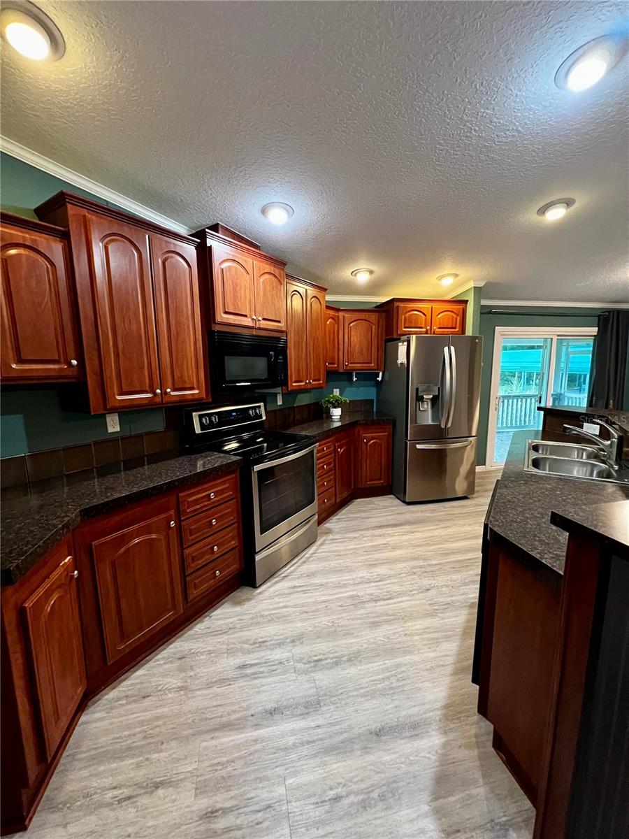 Photo 4 of Manufactured home for sale at 113 Sabrina Ln, Palatka, FL 32177 | MLS# FC321130 | Listing updated on 2026-09-02