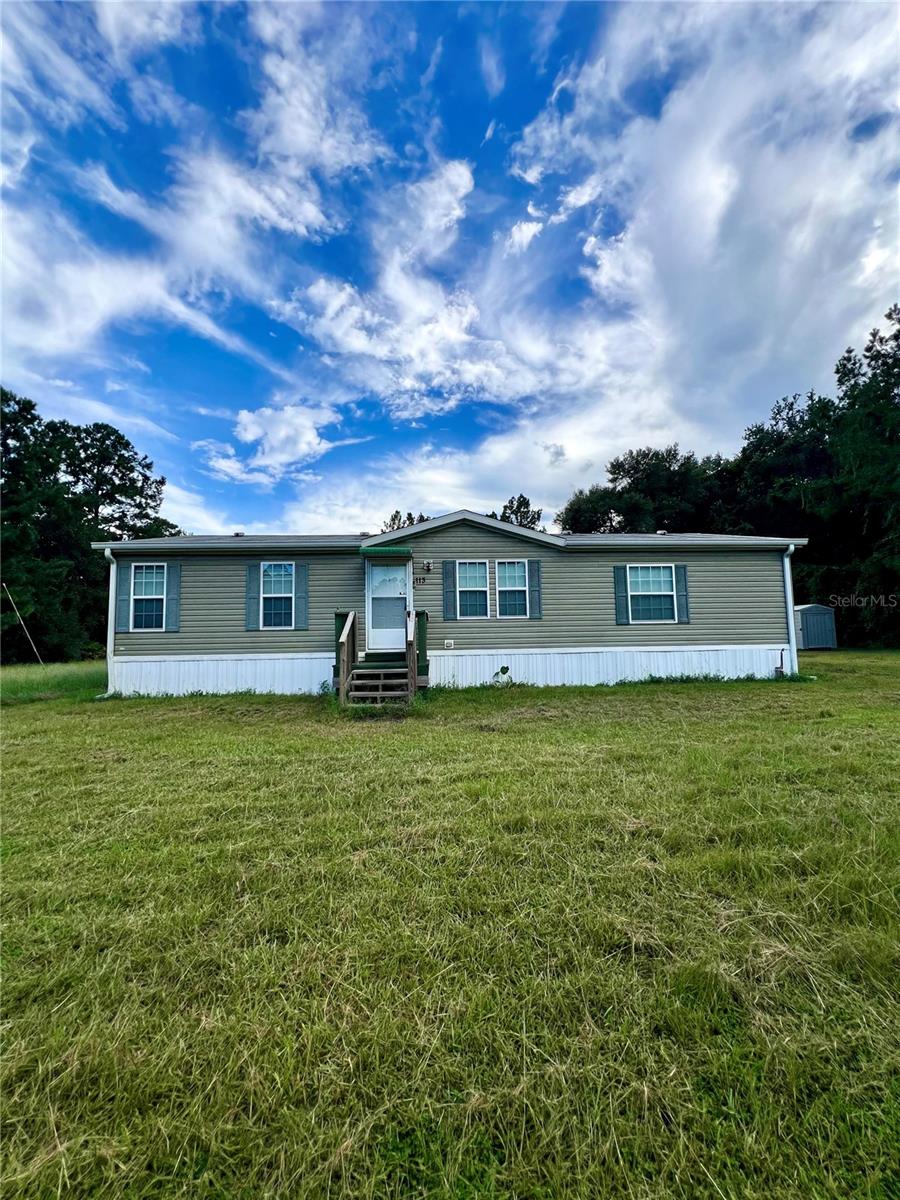 Photo 1 of Manufactured home for sale at 113 Sabrina Ln, Palatka, FL 32177 | MLS# FC321130 | Listing updated on 2026-09-02