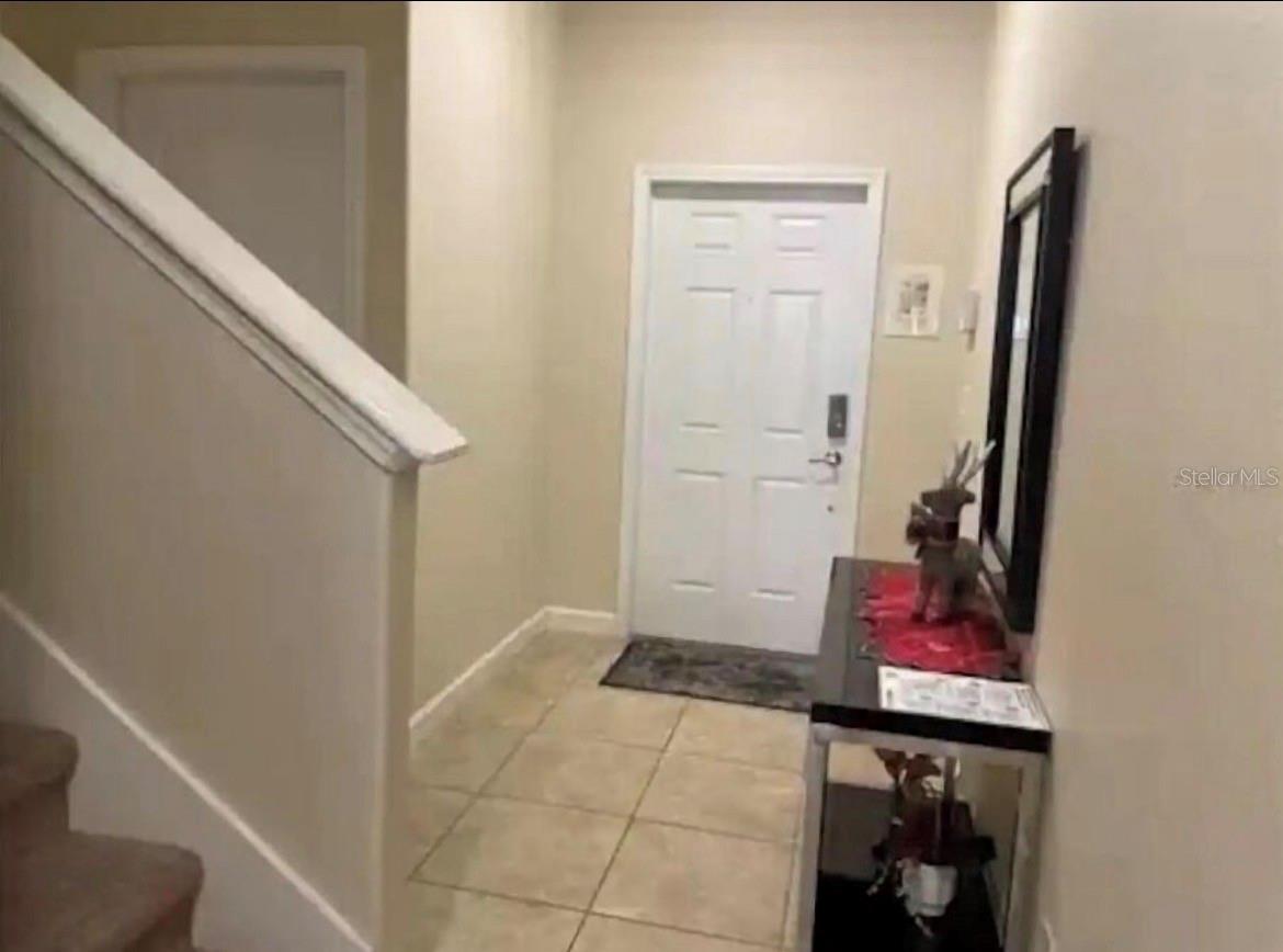 Photo 2 of Townhouse for sale at 2935 Banana Palm Dr, Kissimmee, FL 34747 | MLS# O6438109 | Listing updated on 2026-09-02