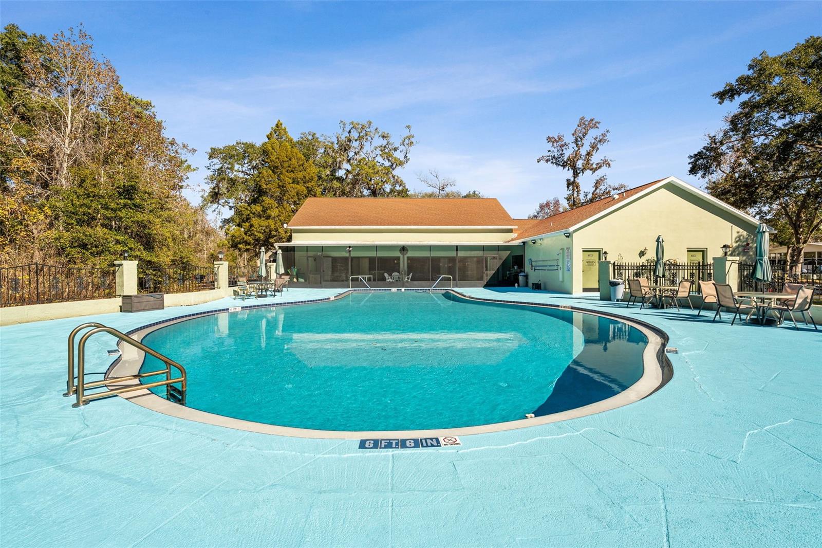 Photo 46 of Manufactured home for sale at 2973 Kingswood Cir, Brooksville, FL 34604 | MLS# W7889095 | Listing updated on 2026-09-03