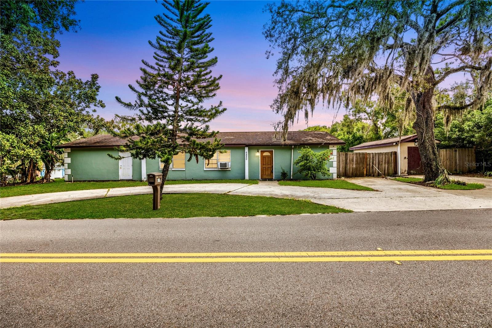 Photo 1 of Single family home for sale at 6850 Indiana Ave, New Port Richey, FL 34653 | MLS# TB8544417 | Listing updated on 2026-09-02
