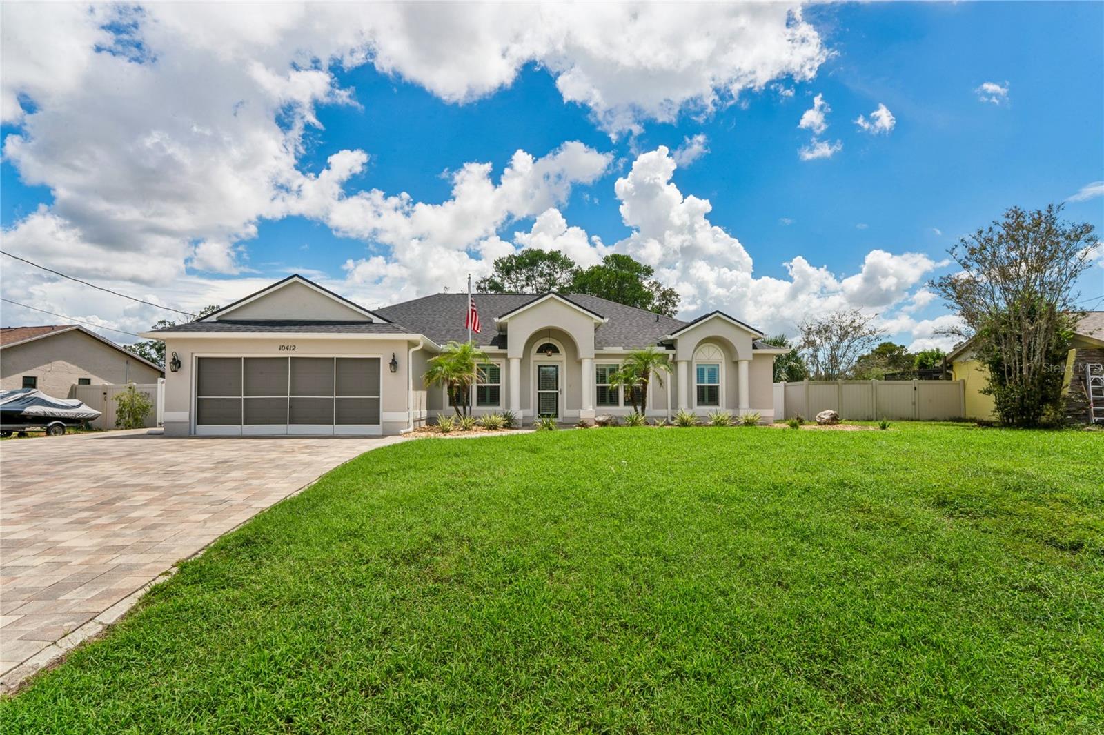 Photo 2 of Single family home for sale at 10412 Belltower St, Spring Hill, FL 34608 | MLS# TB8544538 | Listing updated on 2026-09-04