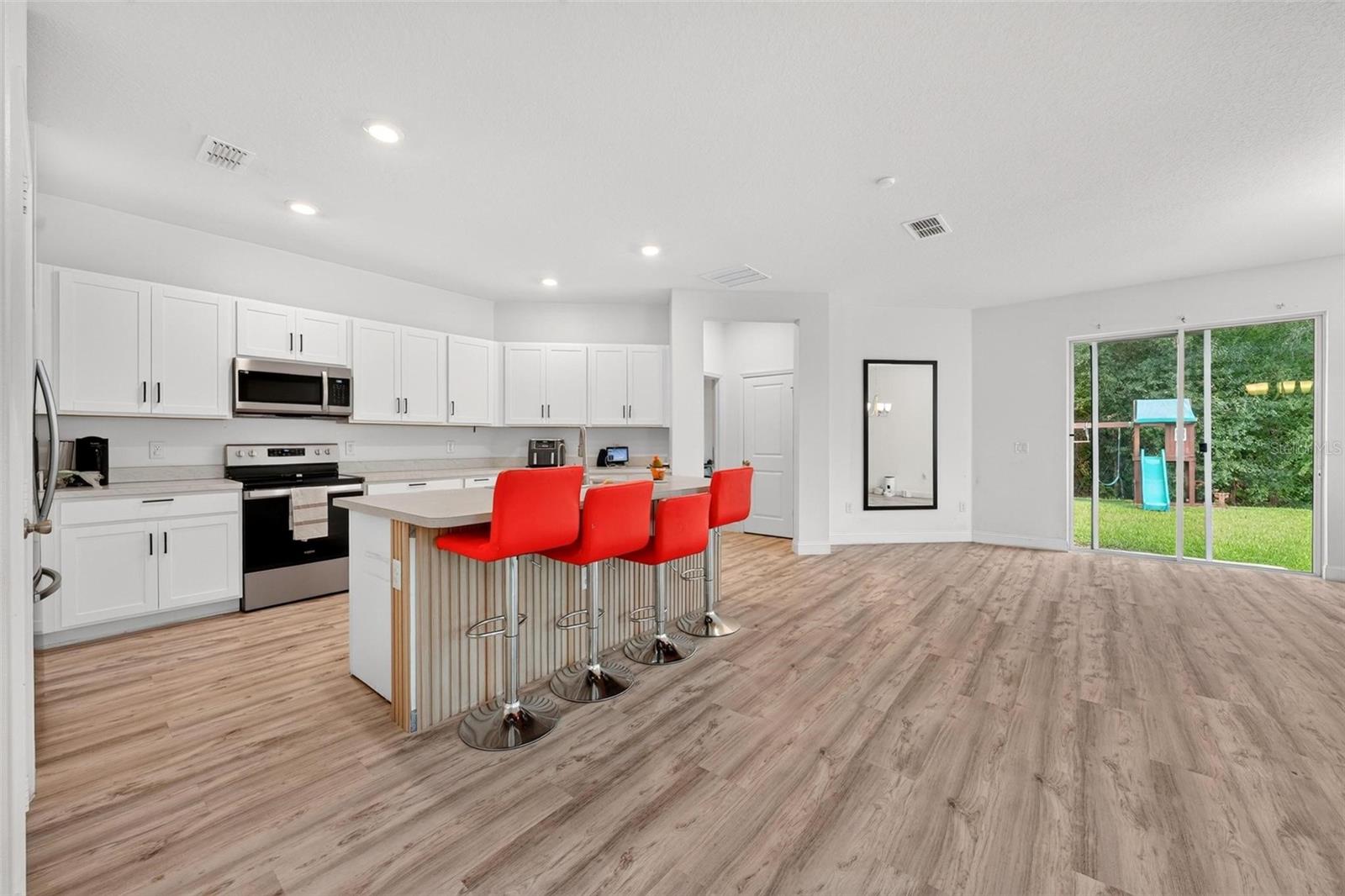 Photo 5 of Single family home for sale at 16336 Winding Preserve Cir, Clermont, FL 34714 | MLS# O6438265 | Listing updated on 2026-09-02