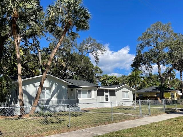 Photo 1 of Single family home for sale at 741 28th Avenue S, Saint Petersburg, FL 33705 | MLS# TB8544672 | Listing updated on 2026-09-02