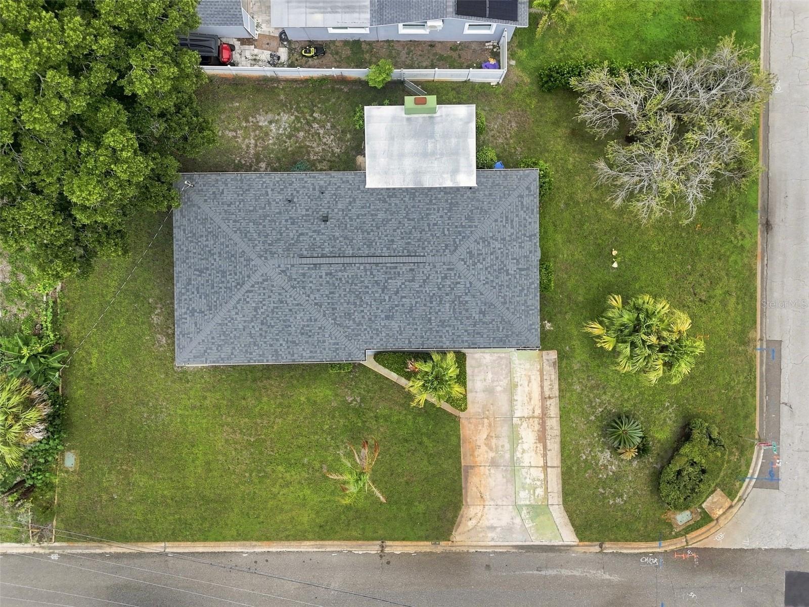 Photo 54 of Single family home for sale at 2101 Winchester Rd N, Saint Petersburg, FL 33710 | MLS# TB8544743 | Listing updated on 2026-09-02