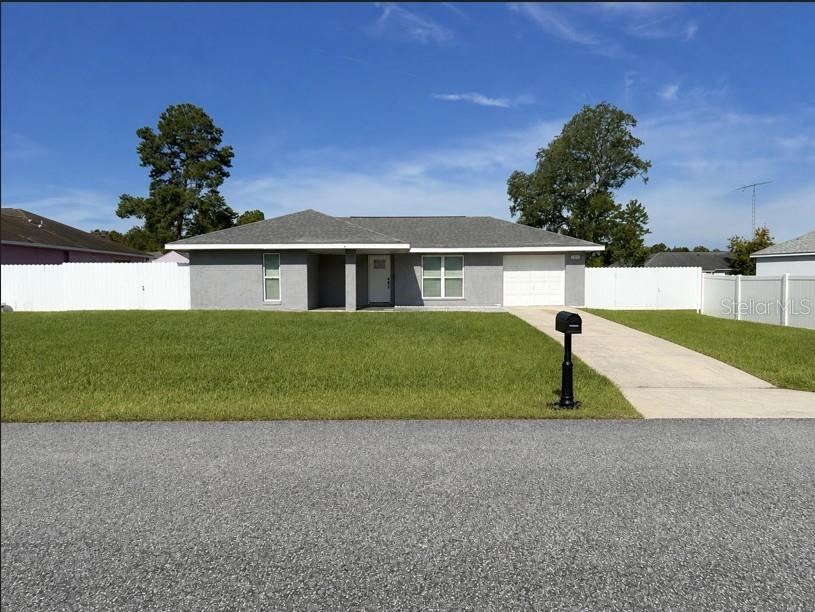 Photo 1 of Single family home for sale at 13604 Sw 40th Circle, Ocala, FL 34473 | MLS# S5156785 | Listing updated on 2026-09-02