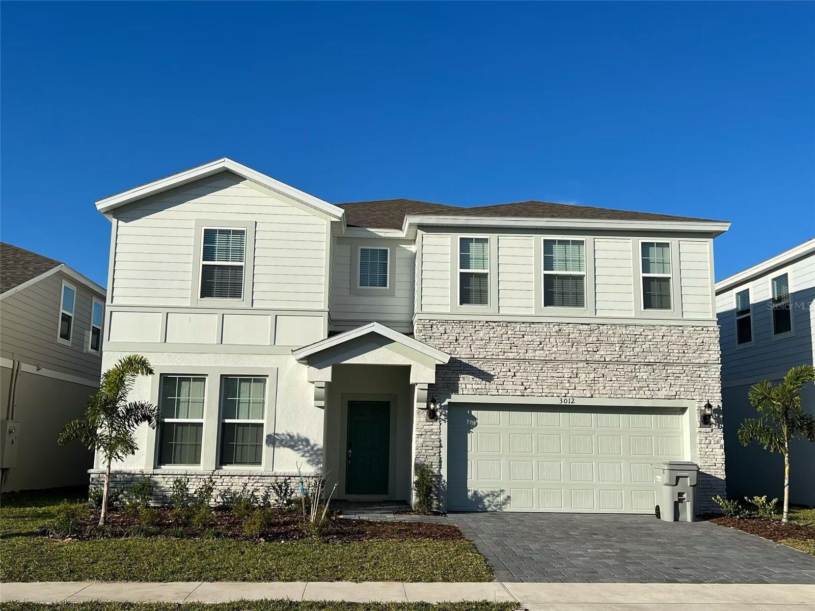 Photo 1 of Single family home for sale at 3012 Mahalo Dr, Davenport, FL 33897 | MLS# O6438462 | Listing updated on 2026-09-02