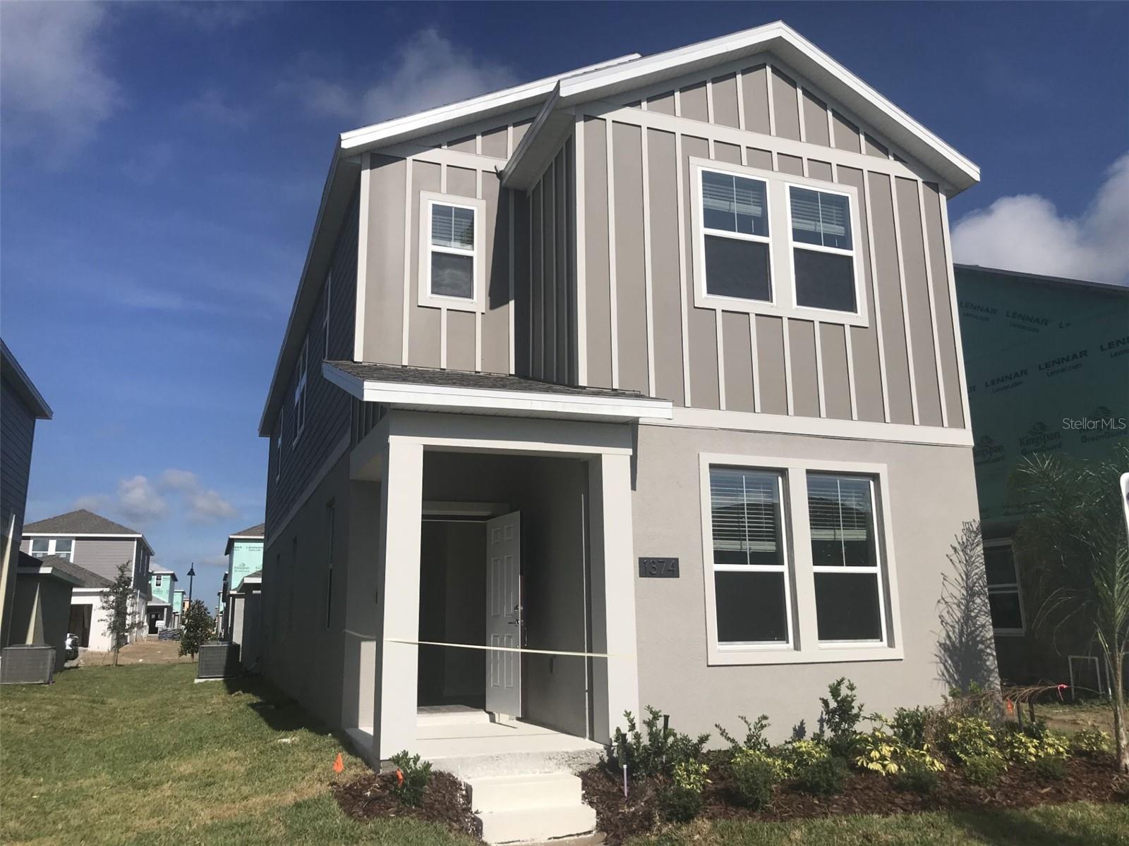 Photo 1 of Single family home for sale at 1374 Viscaya Cvs Blvd, Winter Garden, FL 34787 | MLS# O6438465 | Listing updated on 2026-09-02