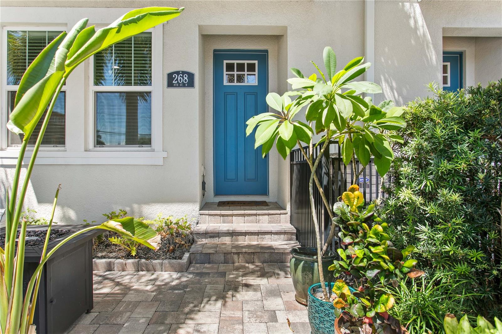 Photo 3 of Townhouse for sale at 268 8TH STREET, Saint Petersburg, FL 33701 | MLS# TB8544833 | Listing updated on 2026-09-03