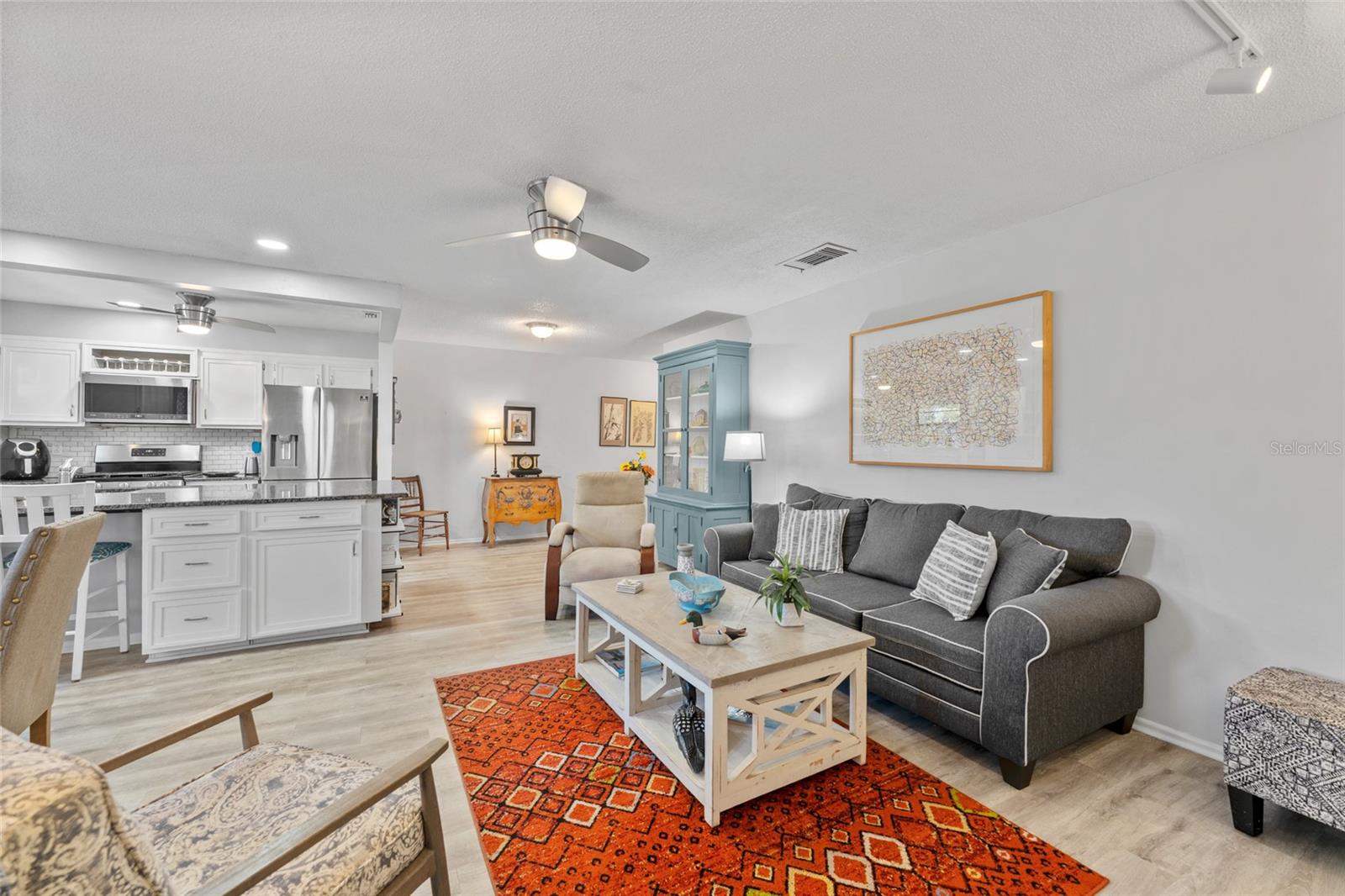 Photo 5 of Condo for sale at 5970 80th Street N #309, Saint Petersburg, FL 33709 | MLS# TB8544845 | Listing updated on 2026-09-03
