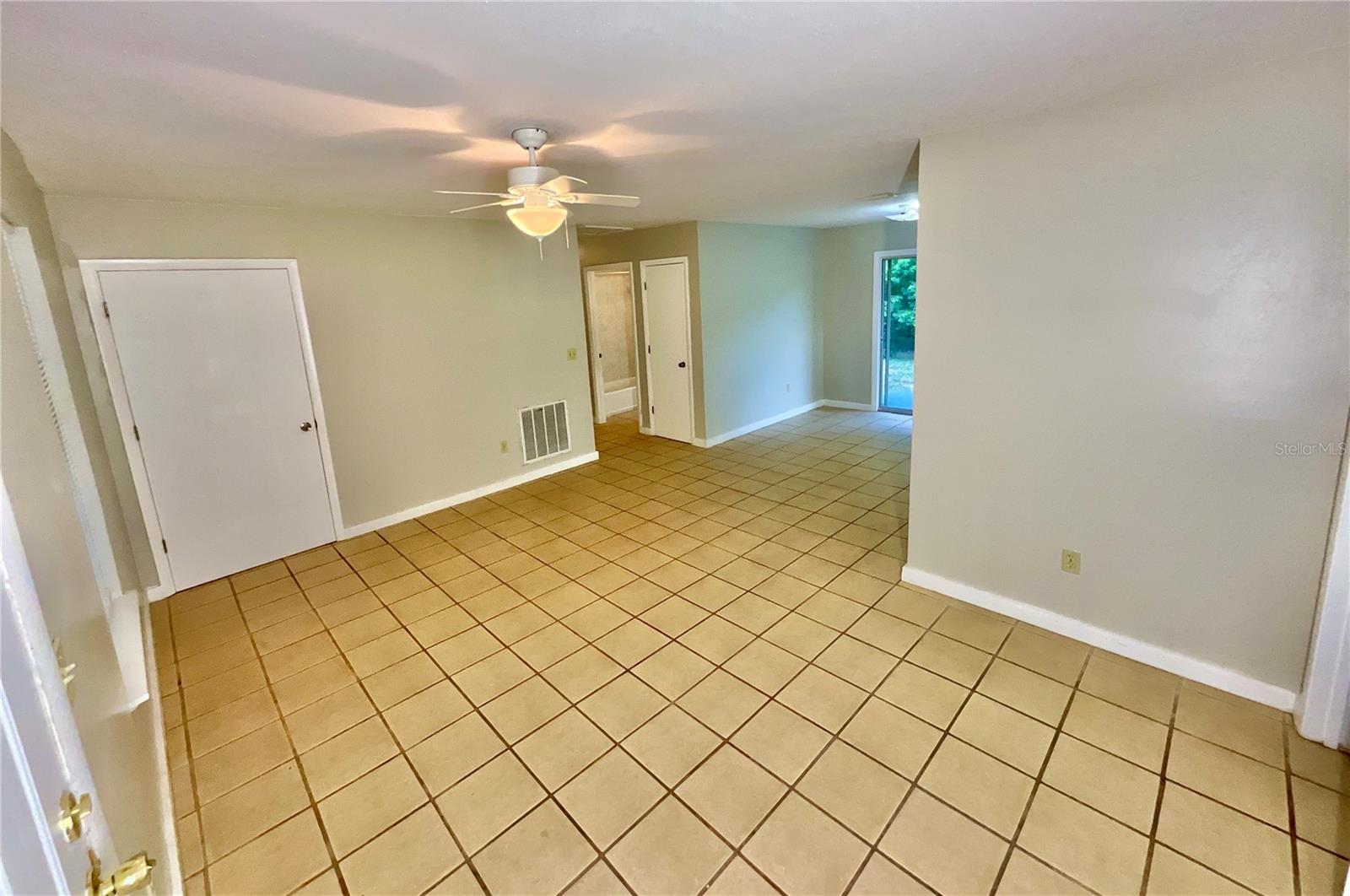 Photo 4 of Single family home for sale at 1150 Coral Farms Rd, Florahome, FL 32140 | MLS# GC543198 | Listing updated on 2026-09-03