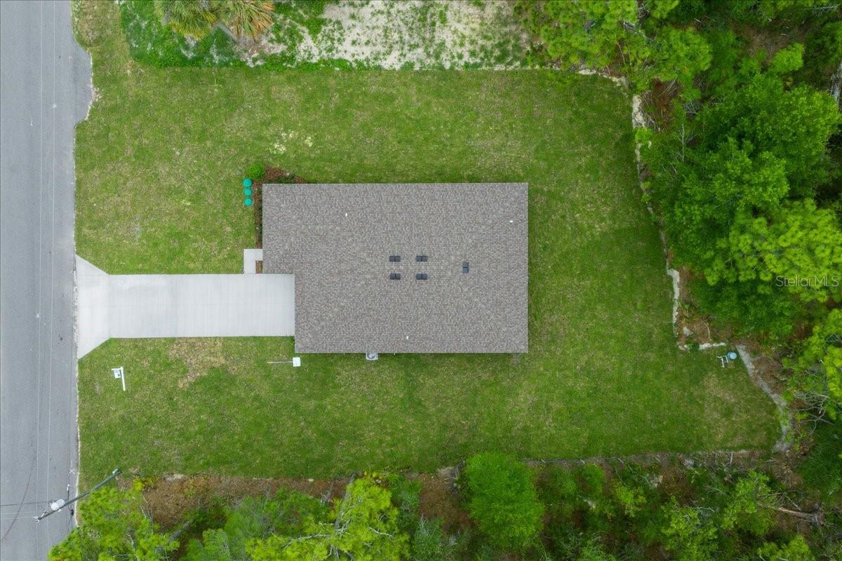Photo 4 of Single family home for sale at 11041 Spoonbill Rd, Weeki Wachee, FL 34613 | MLS# O6438554 | Listing updated on 2026-09-03