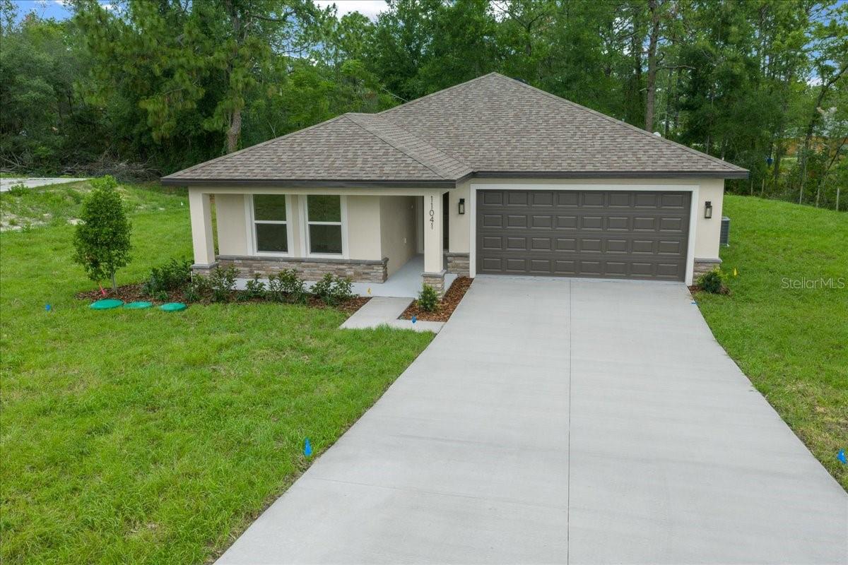 Photo 2 of Single family home for sale at 11041 Spoonbill Rd, Weeki Wachee, FL 34613 | MLS# O6438554 | Listing updated on 2026-09-03