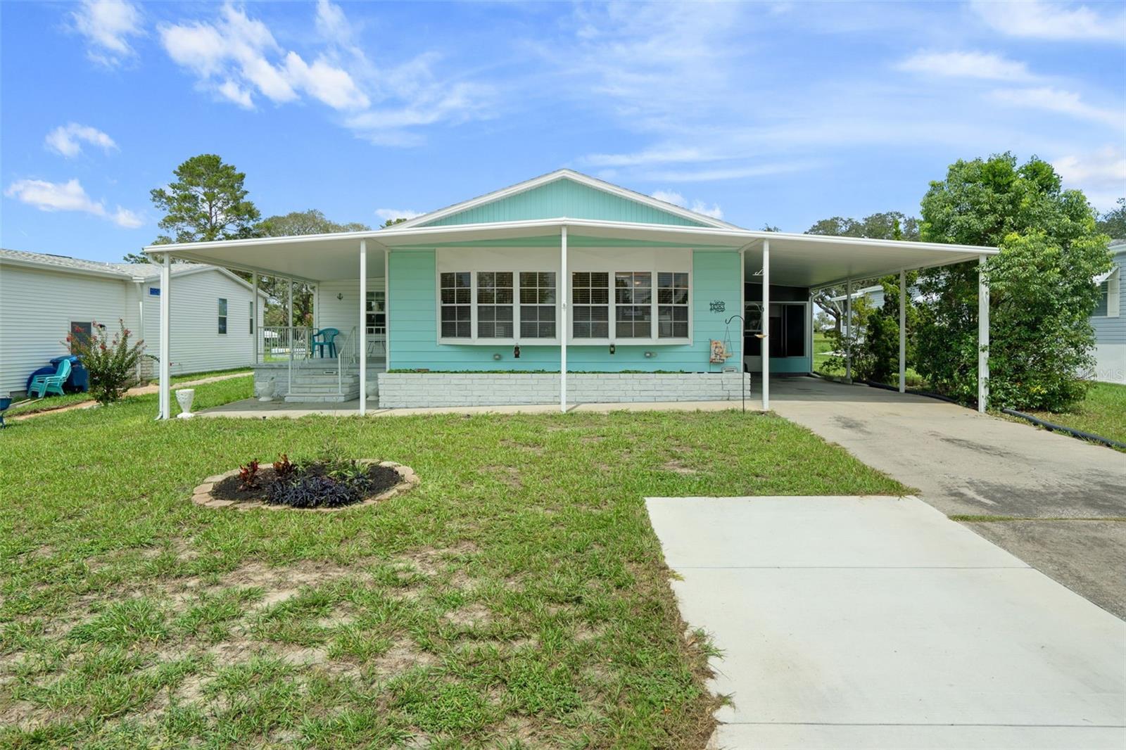 Photo 1 of Manufactured home for sale at 14583 Rialto Ave, Brooksville, FL 34613 | MLS# W7889144 | Listing updated on 2026-09-04