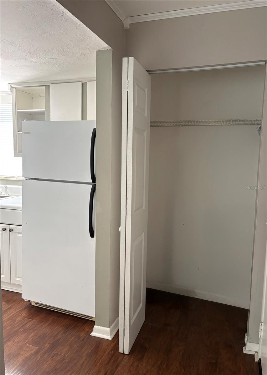 Listing Photo 5 - Condo for sale in building located at 621 99Th Ave N, St. Petersburg, FL 33702 - Unit #104