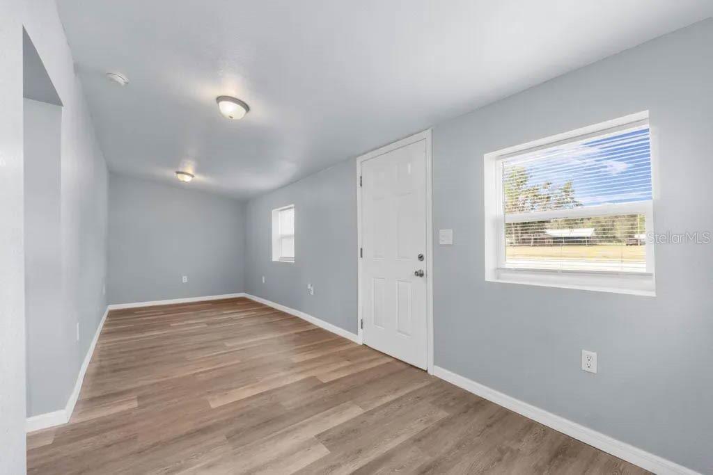 Photo 4 of Single family home for sale at 515 S Charleston Ave, Fort Meade, FL 33841 | MLS# L4964778 | Listing updated on 2026-09-04