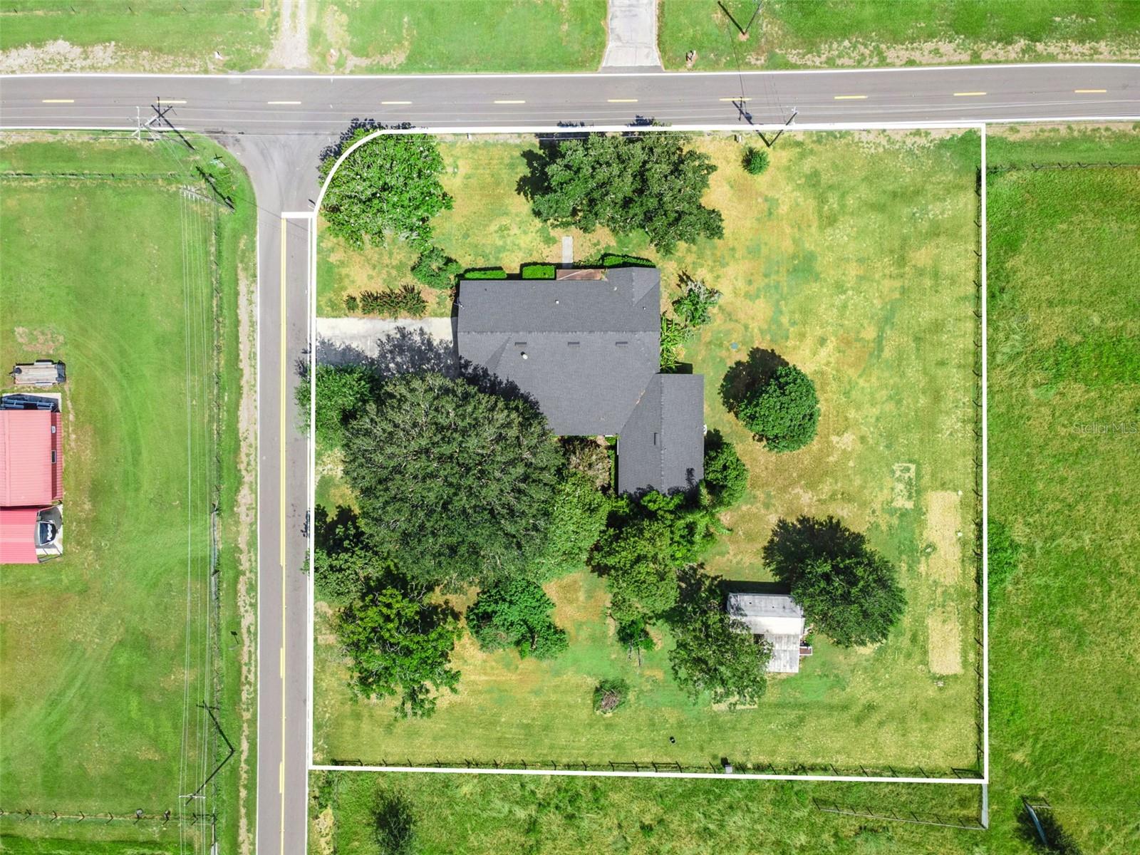 Photo 3 of Single family home for sale at 1100 Mount Pisgah Rd, Fort Meade, FL 33841 | MLS# O6438776 | Listing updated on 2026-09-04